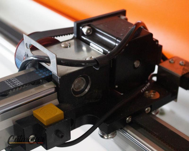 Máquinas de corte e gravação a laser co2